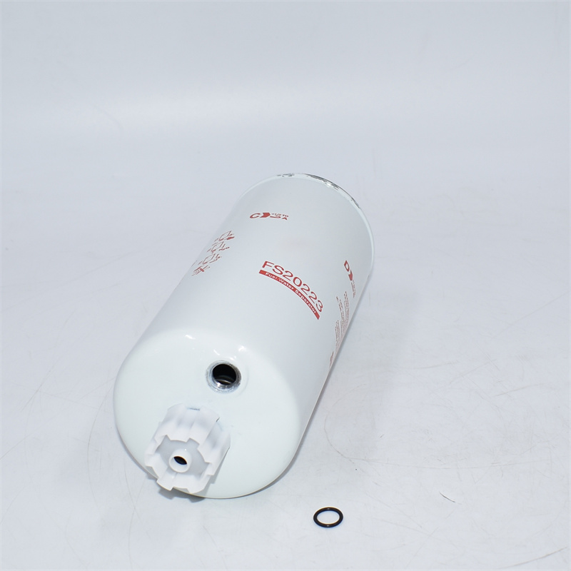 جداکننده آب سوخت Fleetguard FS20223 P551874