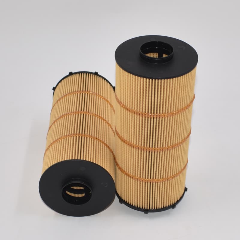 Weichai Engine Oil Filter Element 1014938365 - Heavy Duty Design