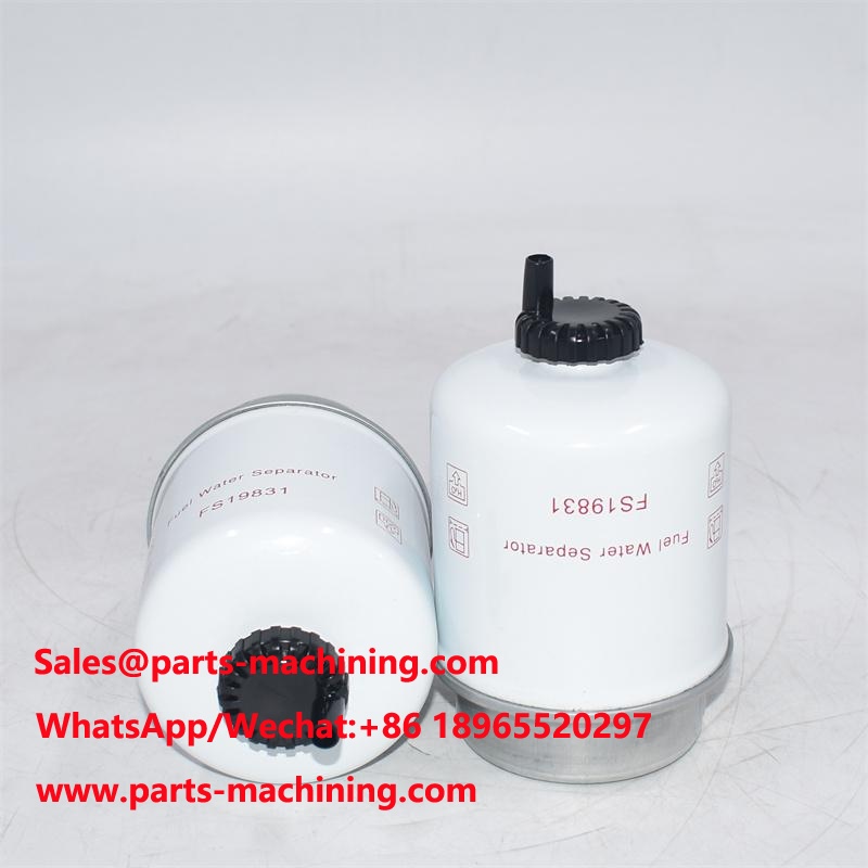 FS19831 Fuel Water Separator RE64449 330361511 WK8100 Professional Manufacturer
        