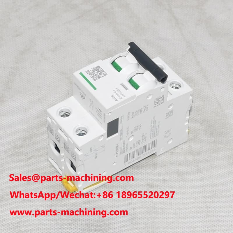 کلید مینیاتوری A9F44204 IC60N C 4A 25KA