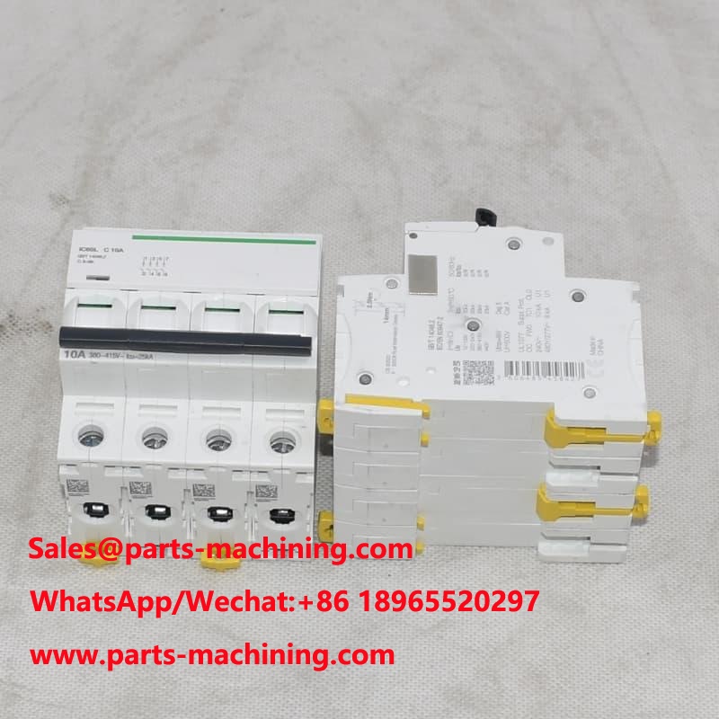 کلید مینیاتوری IC65L-C10A-4P IC65L-C10A4P 15kA 4P 10A