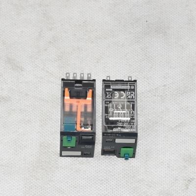 رله مینیاتوری RXM4AB2BD RXM 24V DC 6A